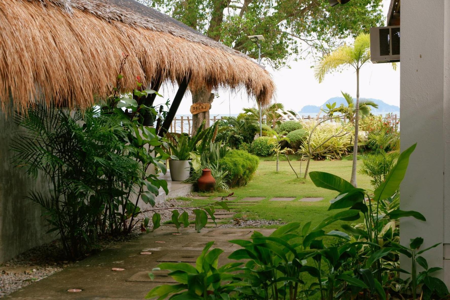 Solaj Dive And Beach Resort Zamboanguita Zamboanguita  Exterior photo